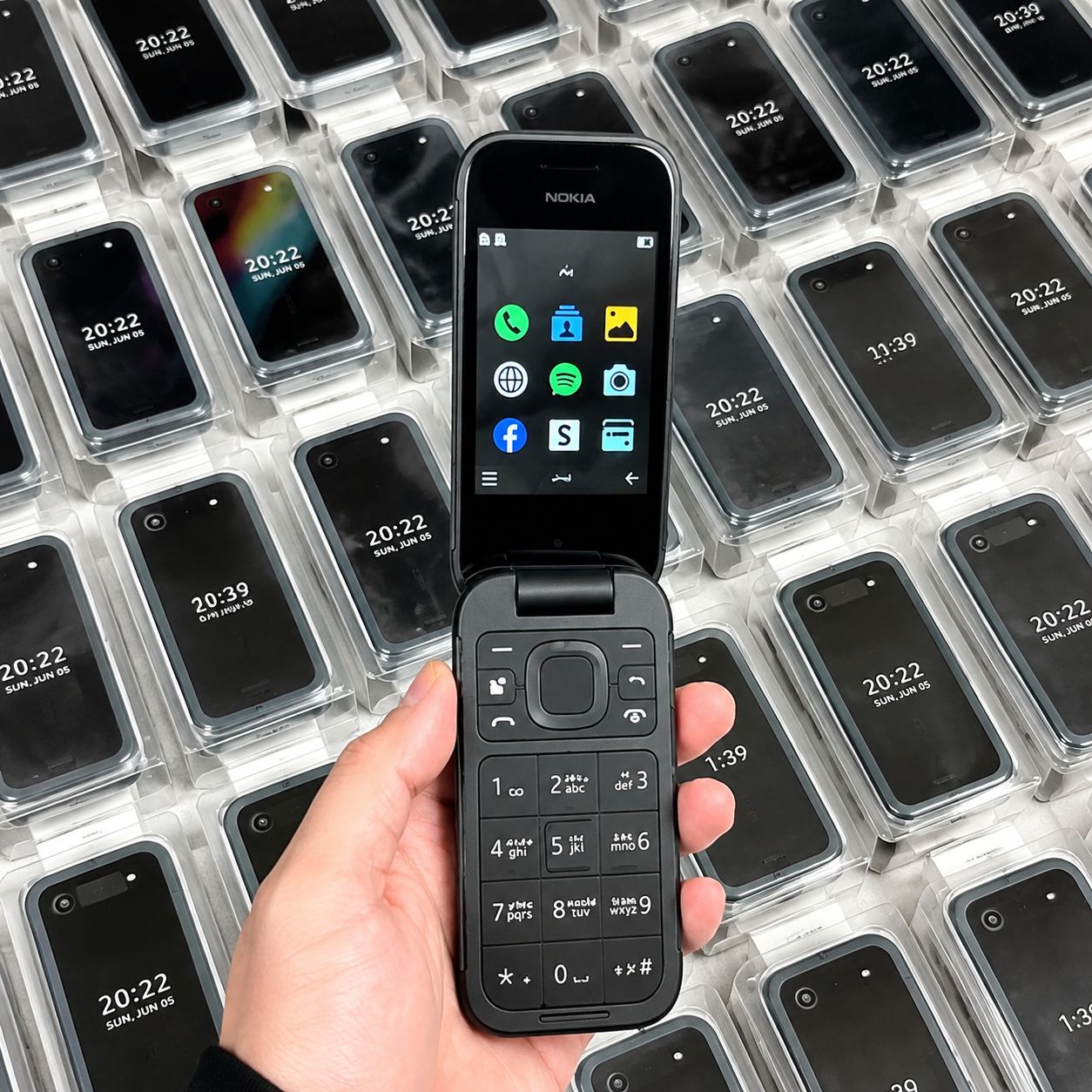 گوشی موبایل تاشو نوکیا Nokia 2660 Flip 4G ظرفیت 128 مگابایت (پک اورجینال)